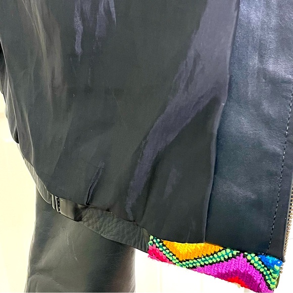 ELKI Women’s Latin Designer Embroidered Black Leather Jacket Sz M Hispanic Artsy - Picture 16 of 16